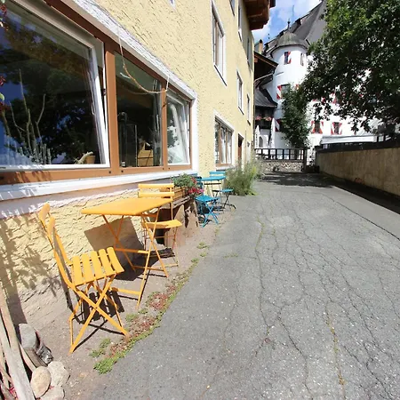 Modern In With Terrace Apartman *